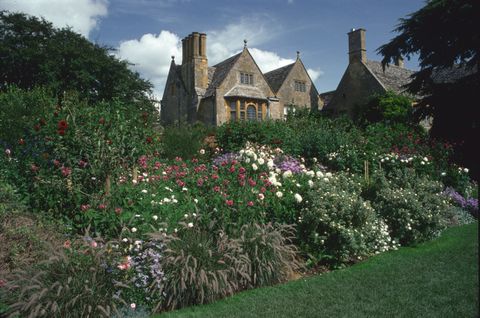 hidcote manor gardens