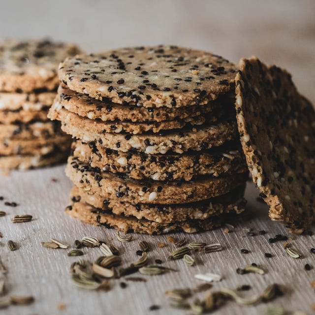 10 Cracker Brands For Your Kitchen Pantry 10-cracker-brands-for-your-kitchen-pantry