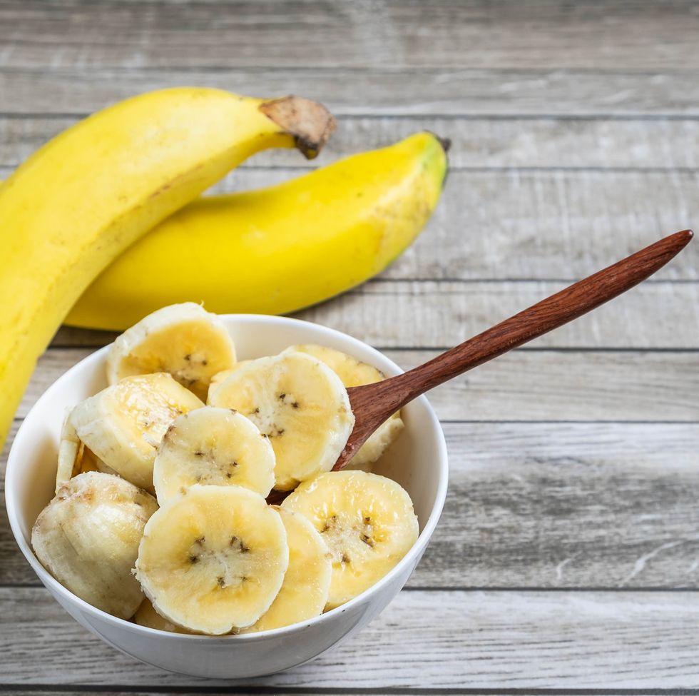 foods that lower high blood pressure bananas