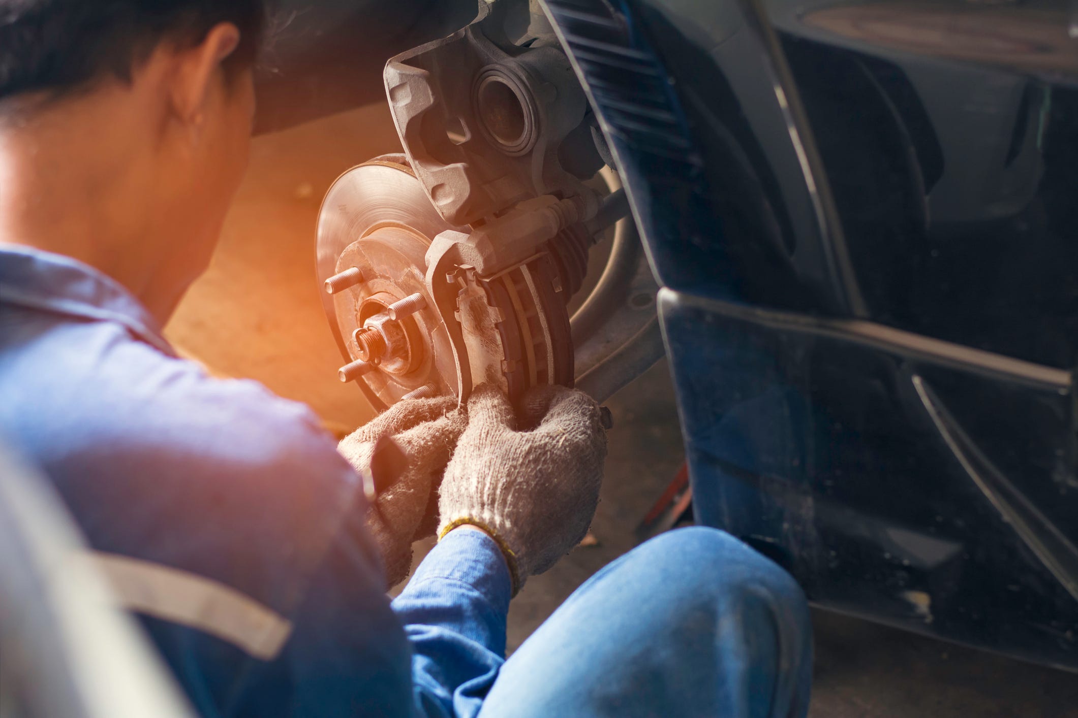 We Asked Experts To Share The Best Way To Fix Squeaky Brakes Without Breaking the Bank