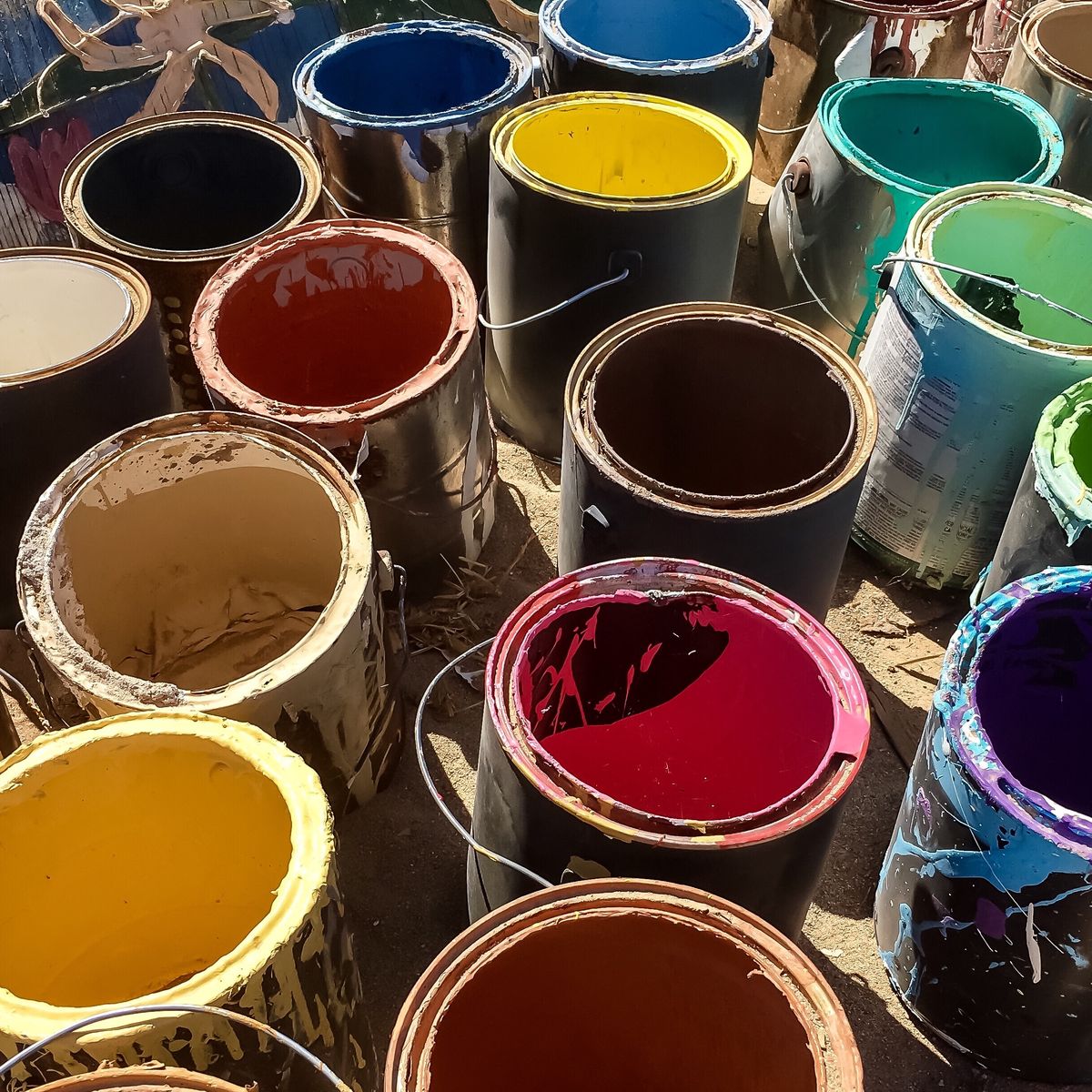 How to Safely Dispose of Paint: Oil or Latex