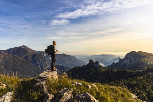 abbigliamento trekking estivo