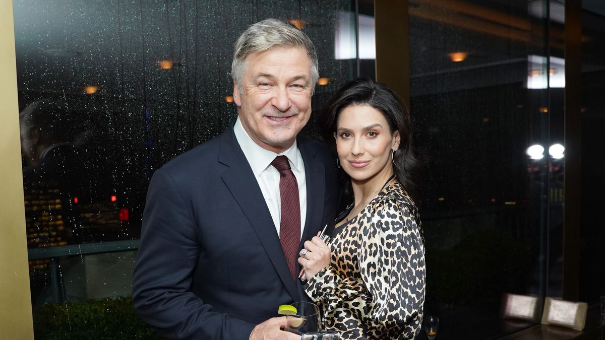 preview for Waking Up with Hilaria Baldwin, Her Baby, and 'Mom Brain'