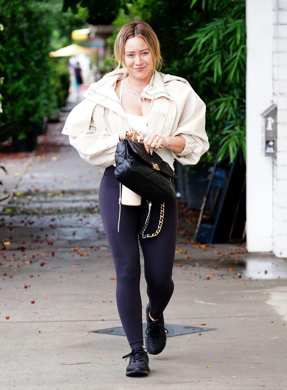 Hilary Duff's Best Street Style and Fashion: PHOTOS – Footwear News