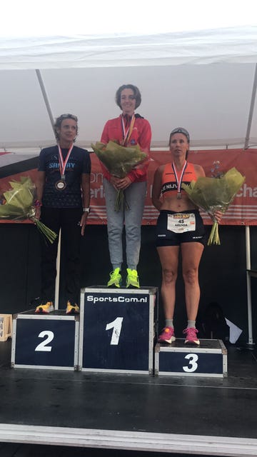 het podium van het nk 100 kilometer bij de vrouwen