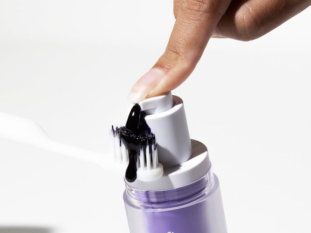 Why Toothpaste Is the Best Way to Whiten Your Nails