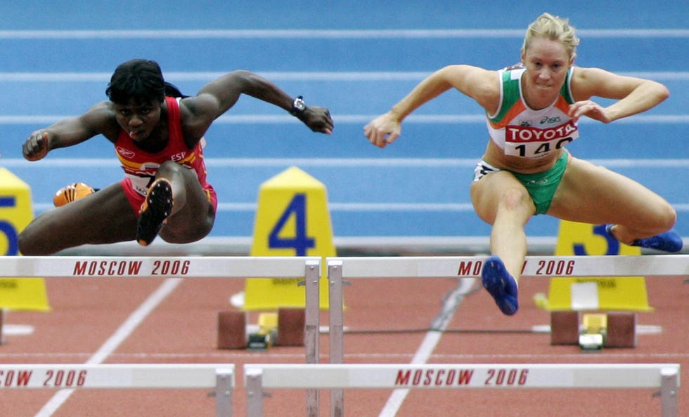 moscow, russian federation  spains glory alozie l and irelands derval orourke compete during  the womens 60 meters hurdle final at the 11th iaaf world indoor championships in moscow 11 march 2006 irelands derval orourke won the race ahead of spains glory alozie and swedens susanna kallur afp photo denis sinyakov  photo credit should read denis sinyakovafp via getty images