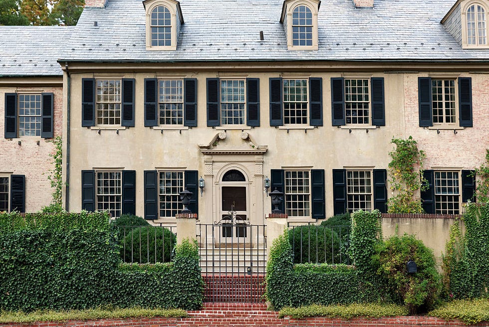 historic conestoga house exterior