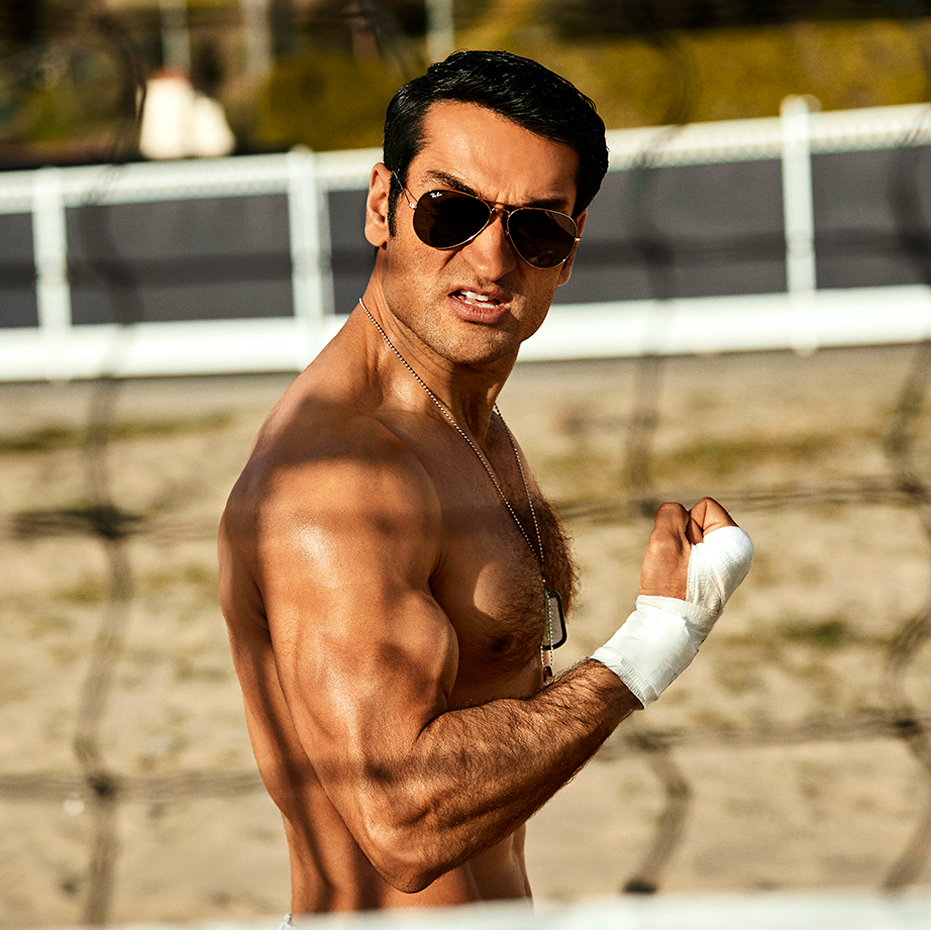 Barechested, Muscle, Beach volleyball, Volleyball, Chest, Eyewear, Net sports, Sunglasses, Competition event, Competition, 