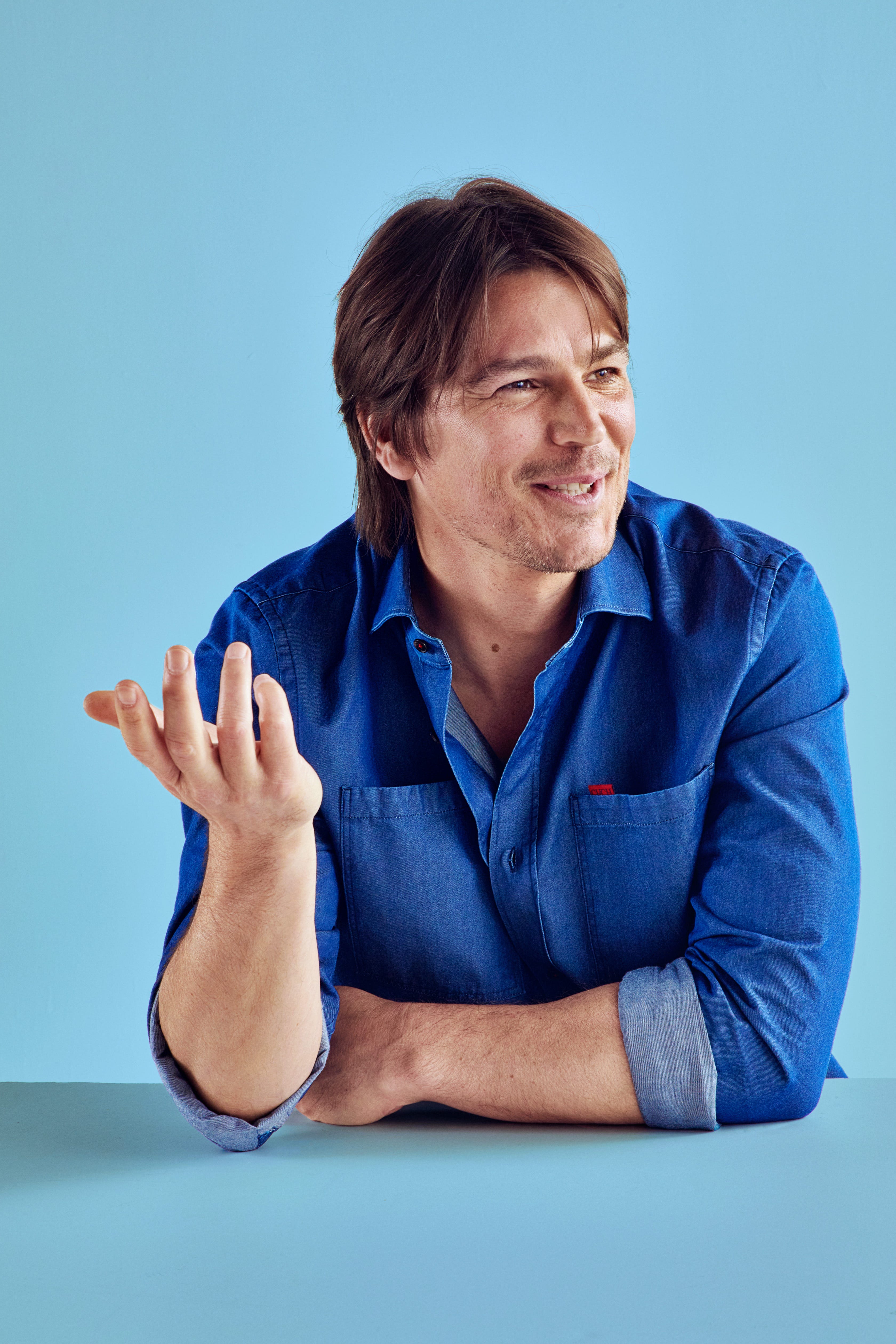 Josh Hartnett Interview on 'Trap,' 'Oppenheimer,' and Movie Comeback
