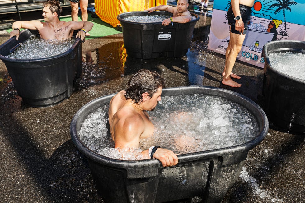 Hirox Recovery Center Ice Bath