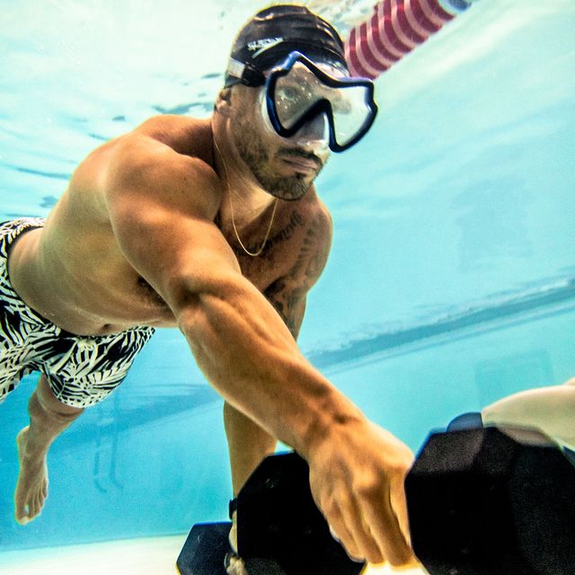 Underwater, Muscle, Recreation, Swimmer, Swimming pool, Diving, Snorkeling, Fun, Leisure, Underwater diving, 