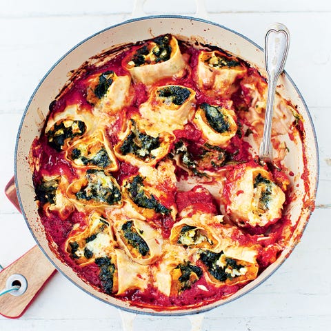 Jamie Oliver Shares Recipe for Squash and Spinach Pasta Rotolo