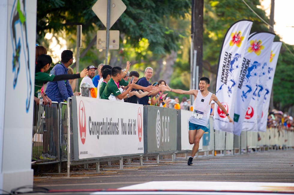 honolulu marathon events runner's world walk/run half and full marathons