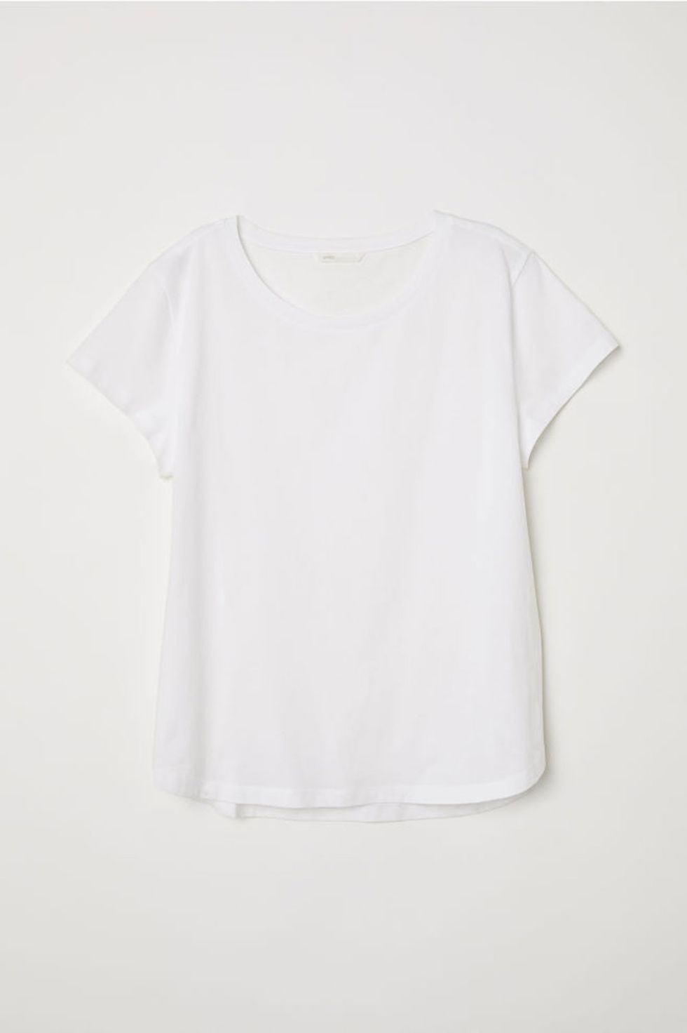 White, Clothing, T-shirt, Sleeve, Top, Blouse, Outerwear, Neck, 