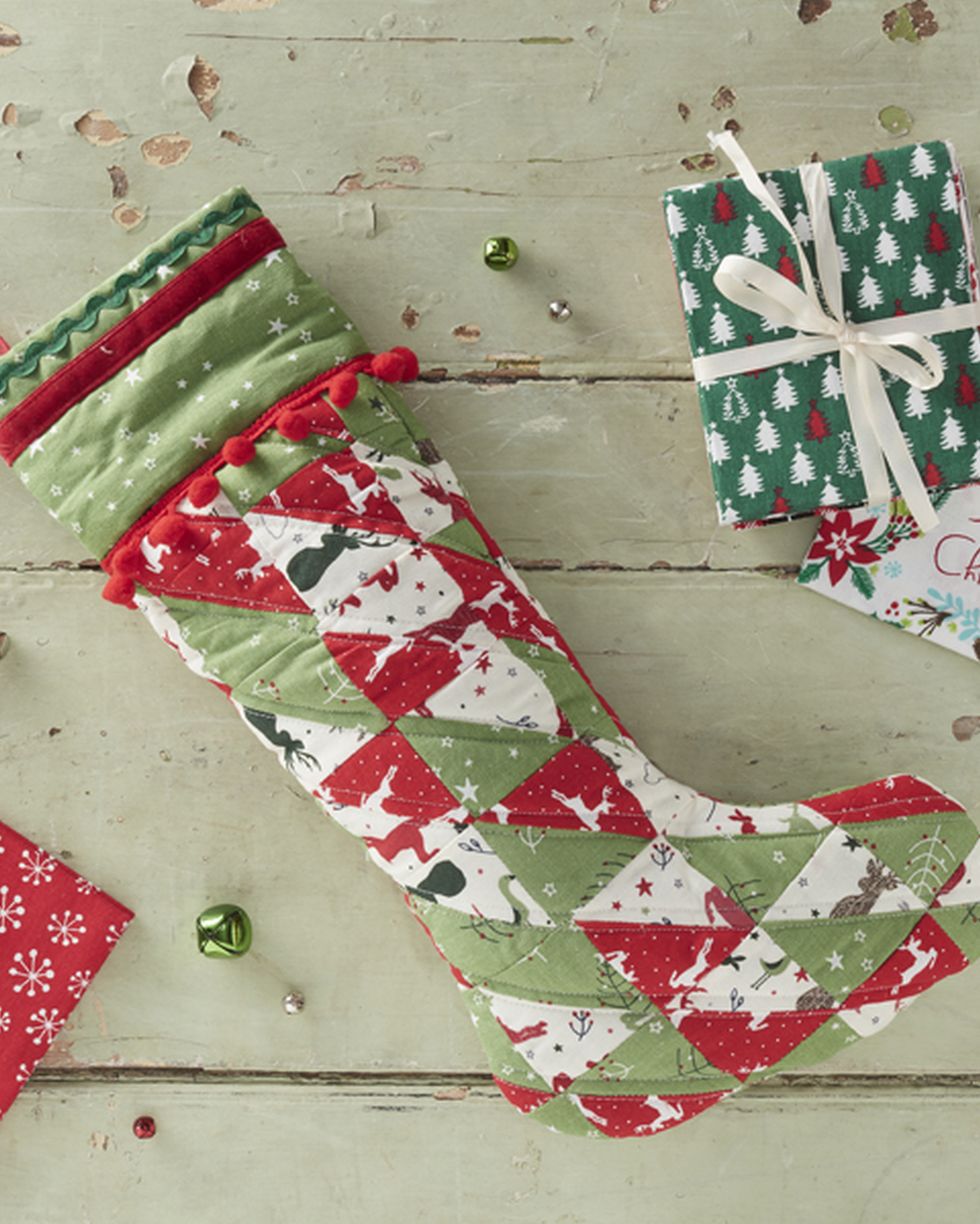 hobby craft reveals the top christmas trends for 2020
