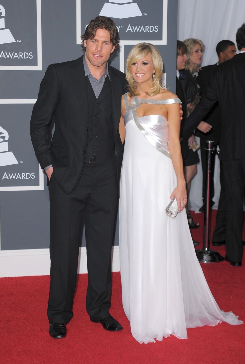 the 52nd annual grammy awards arrivals