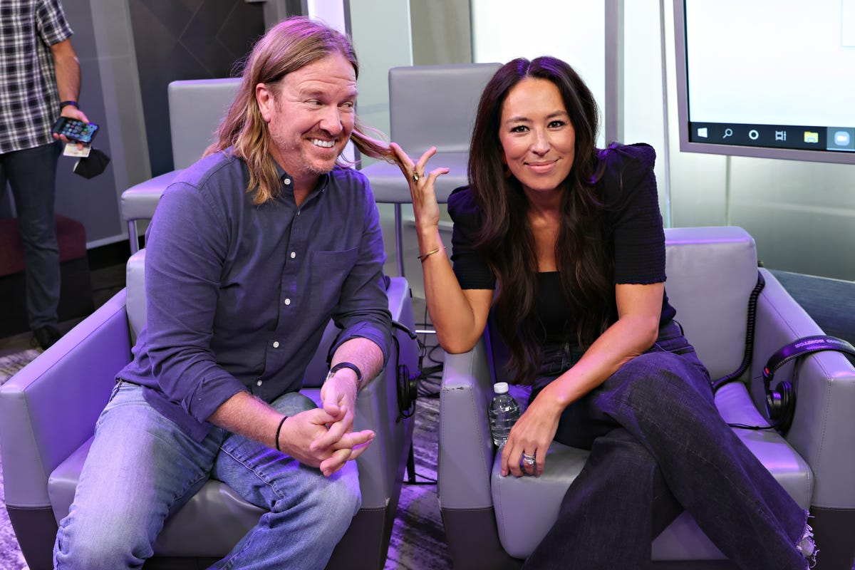 Chip Gaines Is Shaving His Shoulder-Length Quarantine Hair