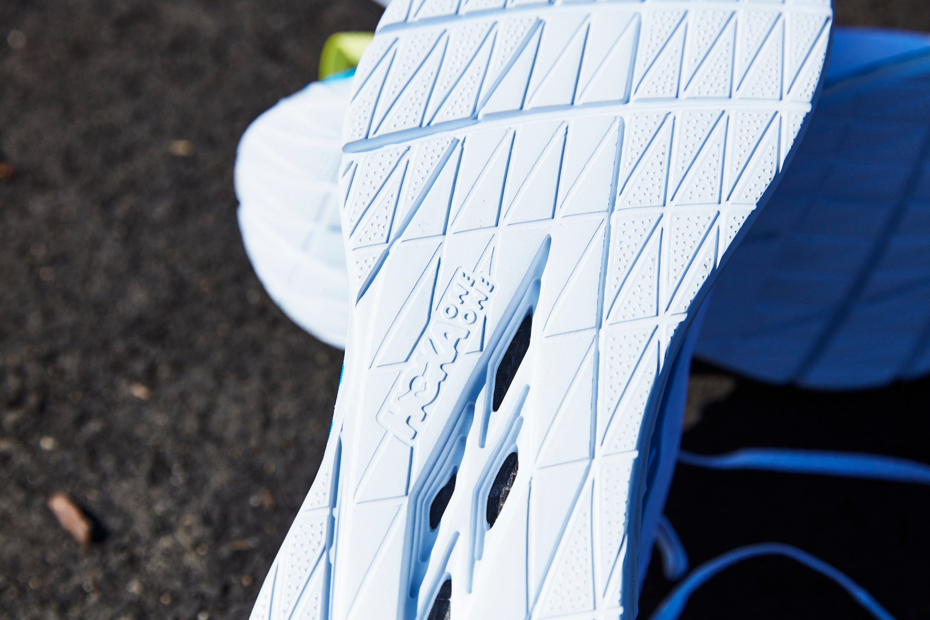 Hoka Carbon X