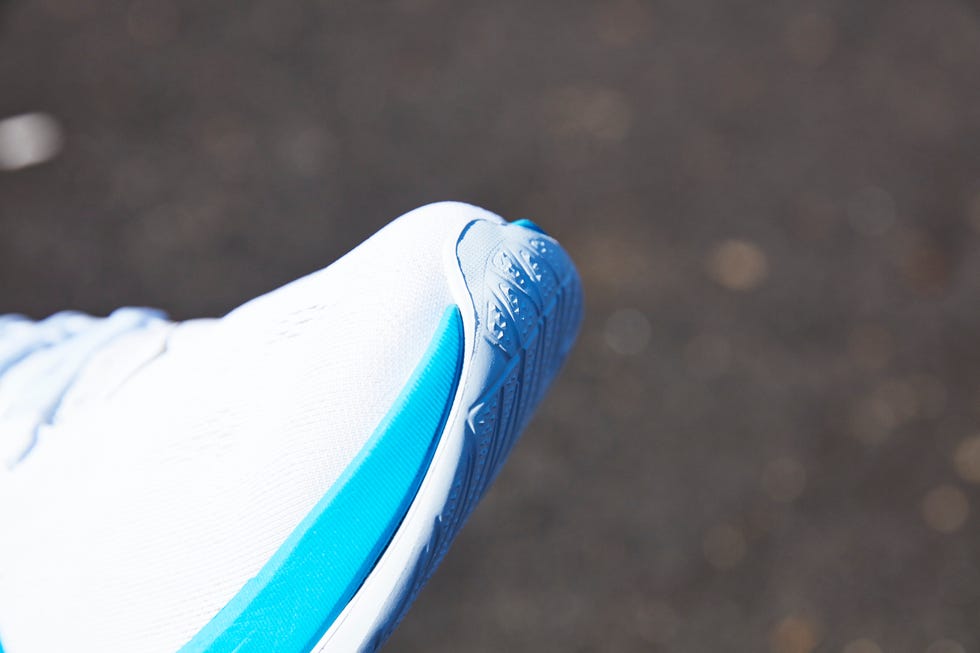 Hoka Carbon X