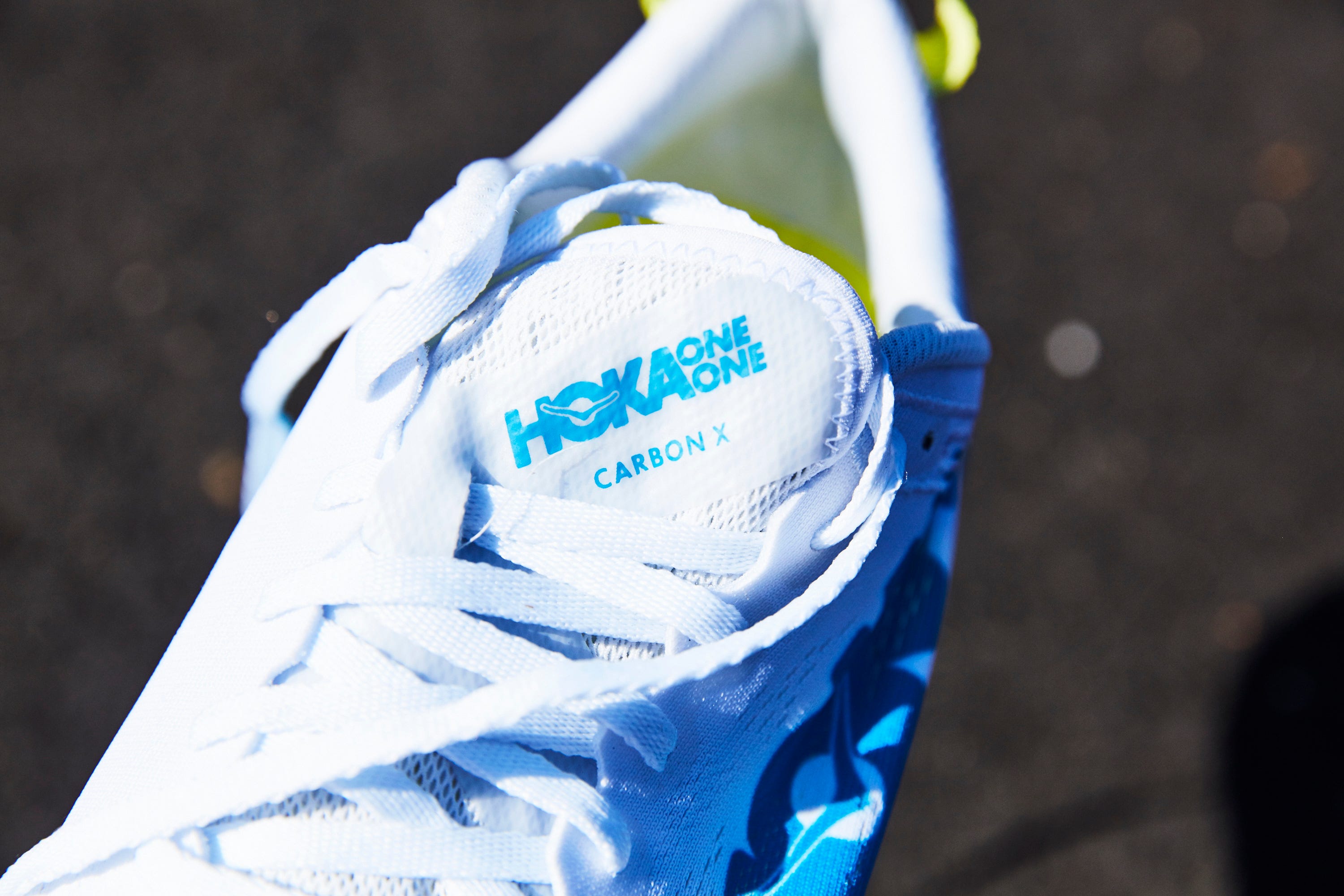 Hoka Carbon X