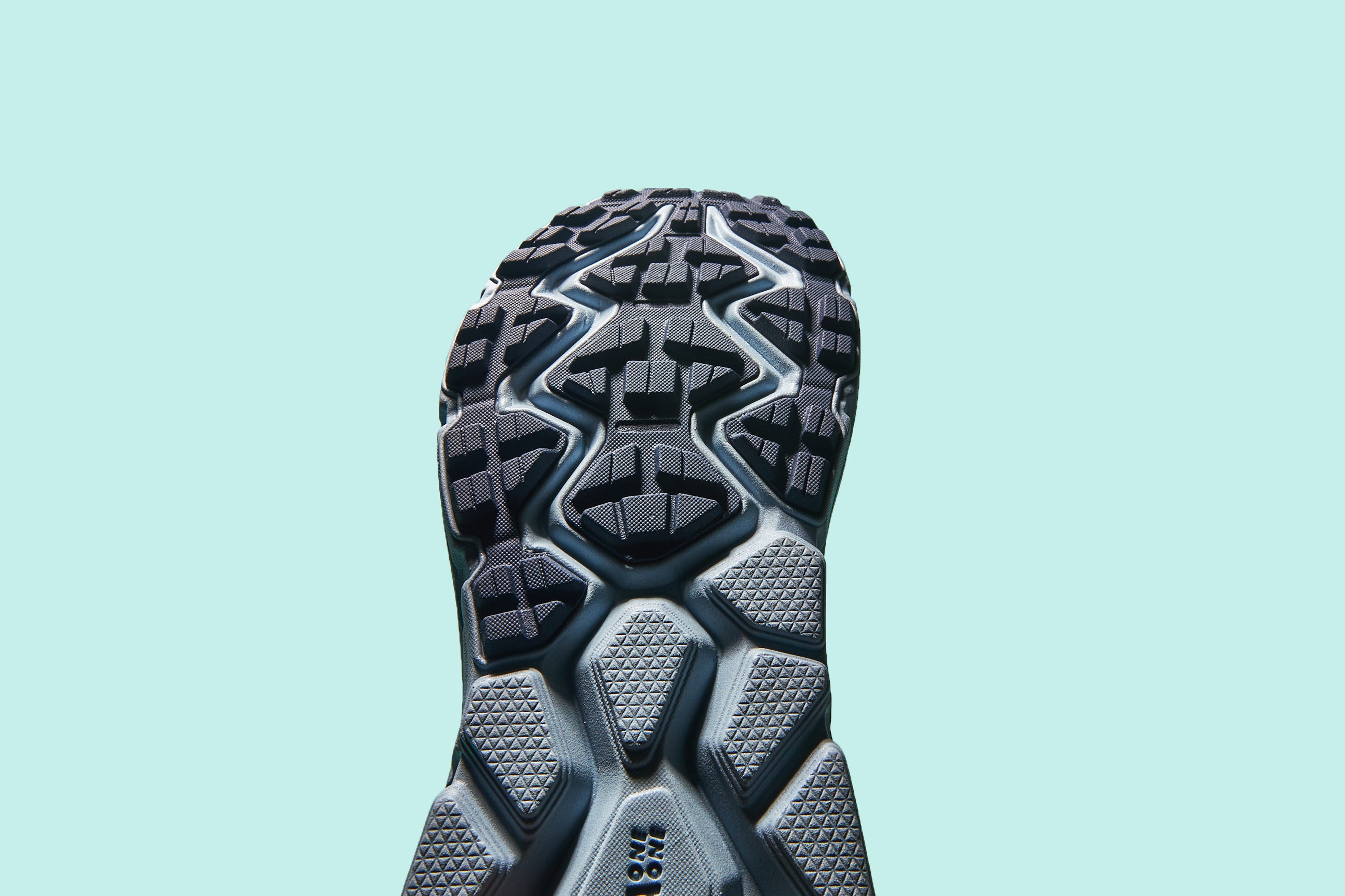 hoka challenger atr 6