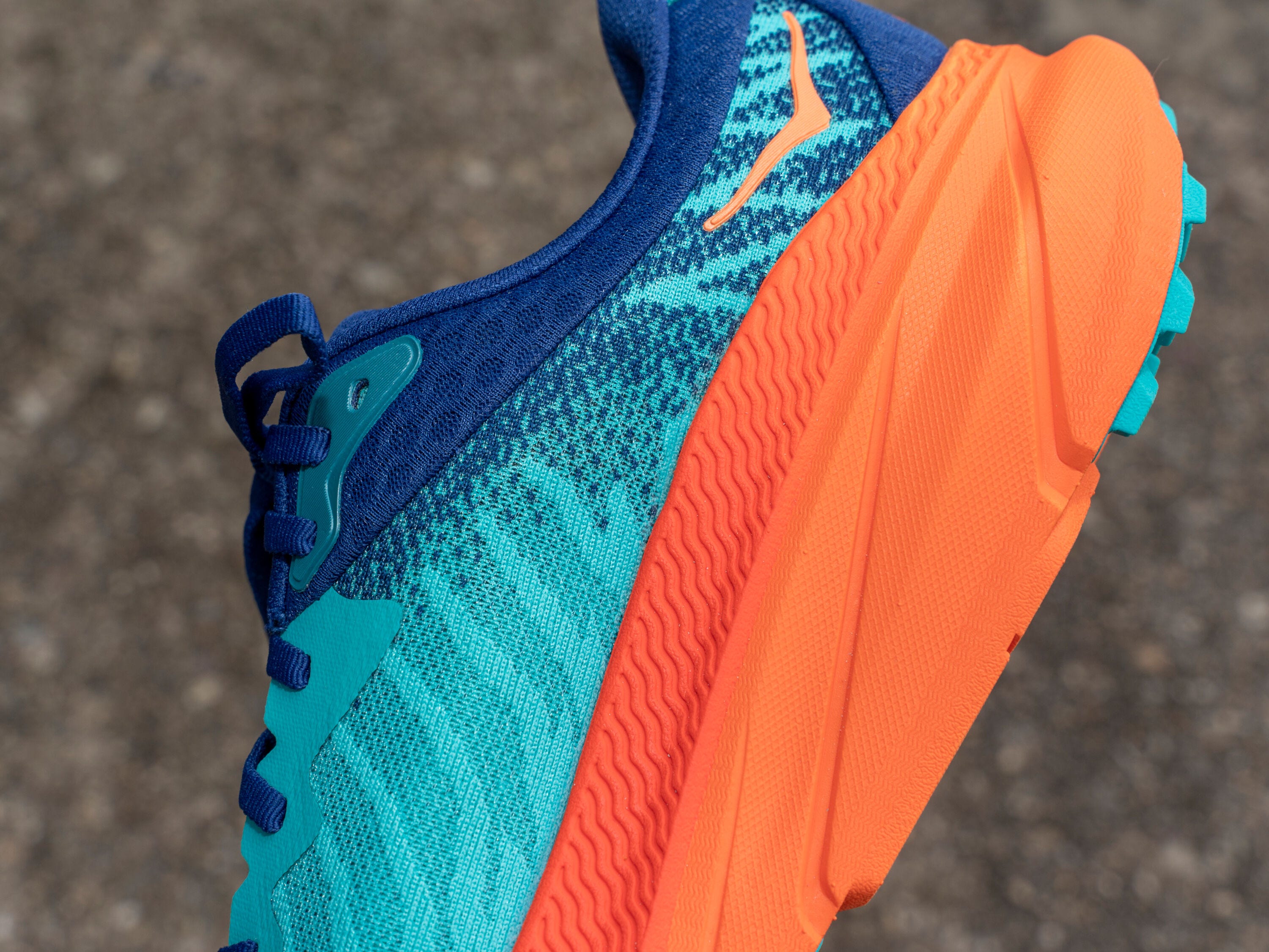hoka challenger atr 7