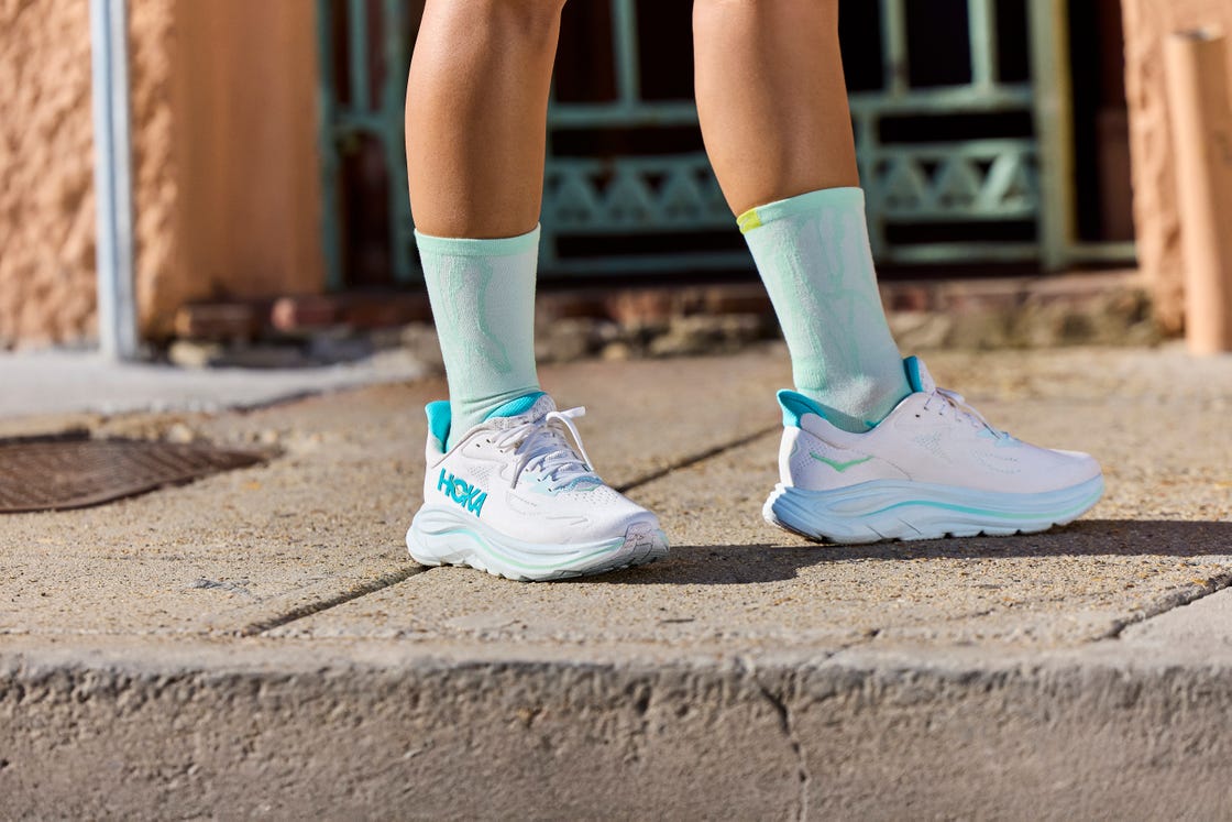 las hoka clifton 10