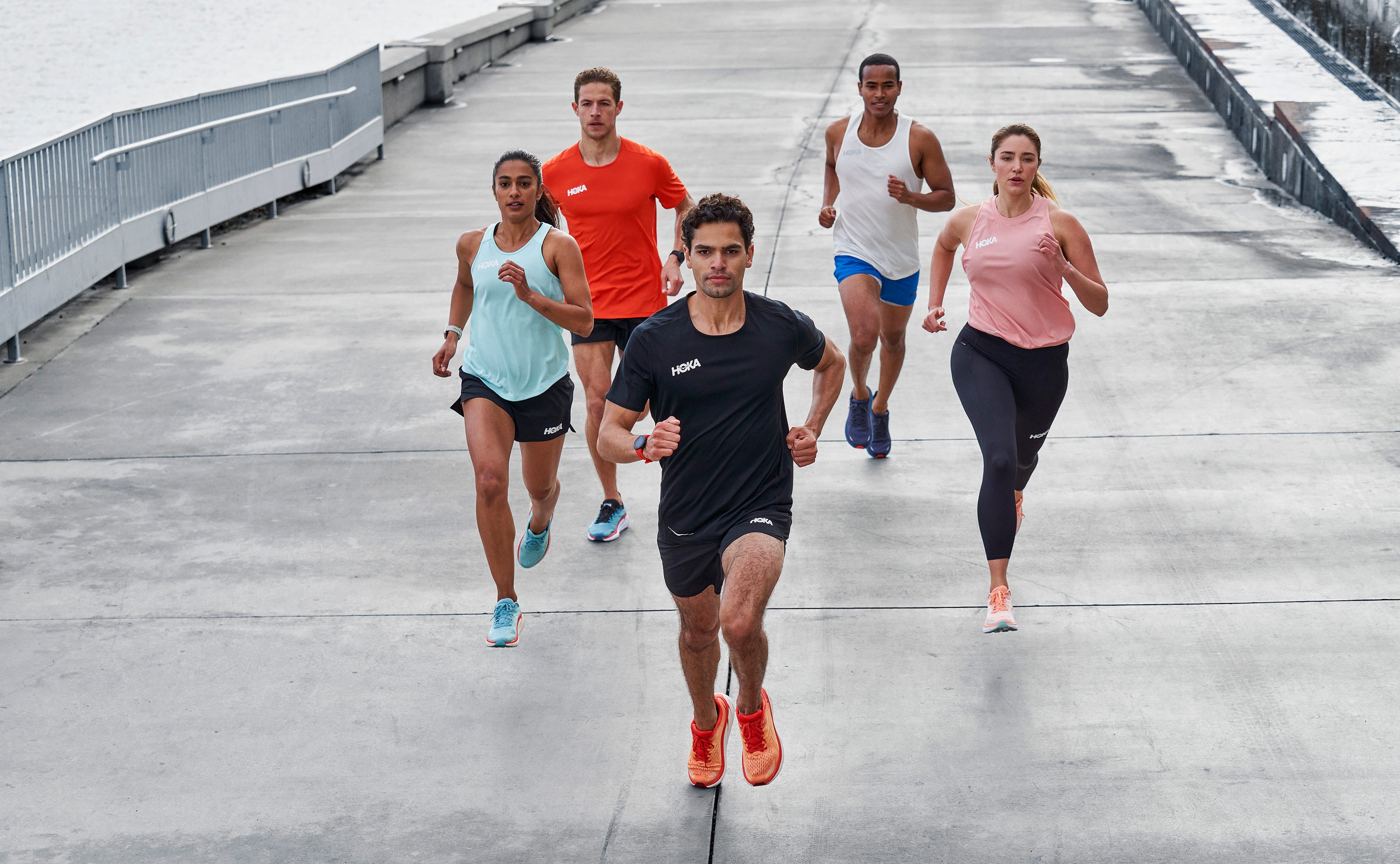 hoka one one clifton 8