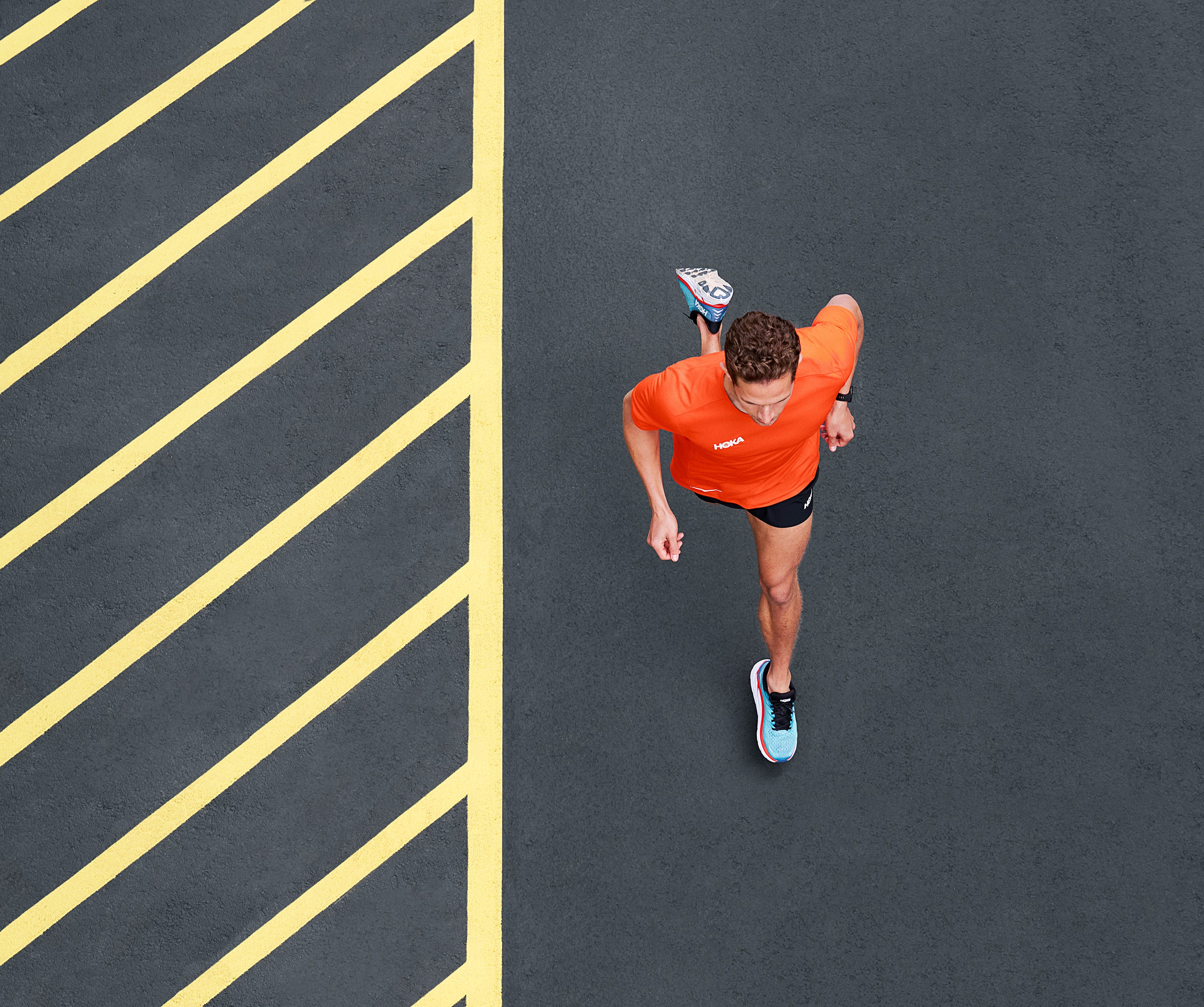 hoka one one clifton 8