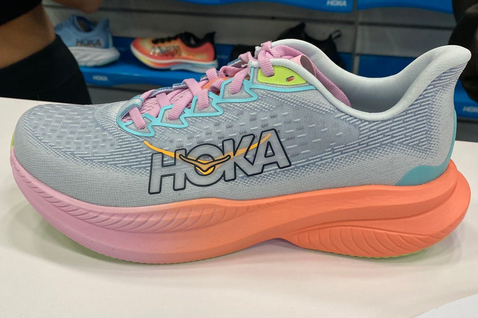 hoka mach 6