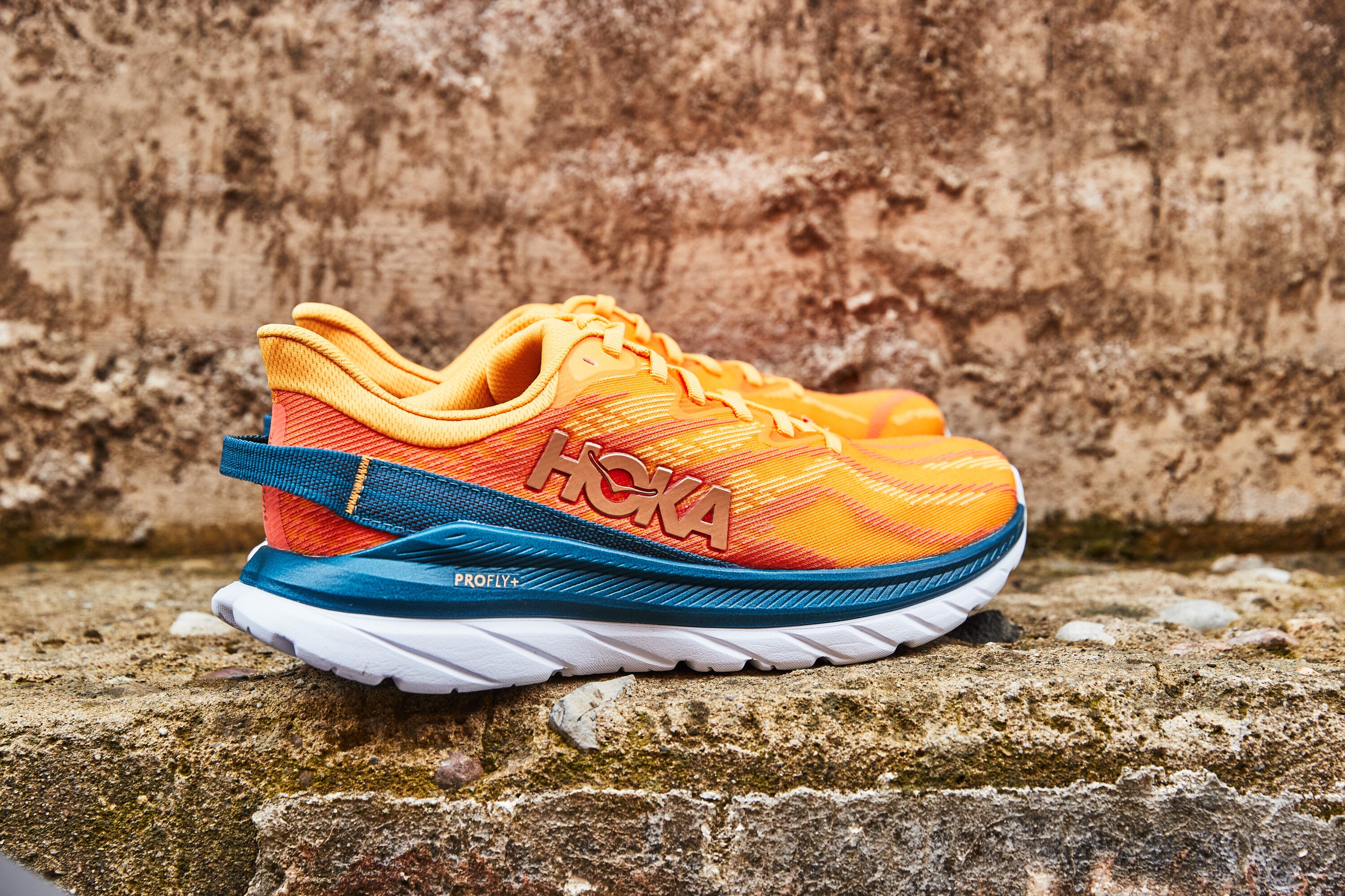 hoka mach supersonic