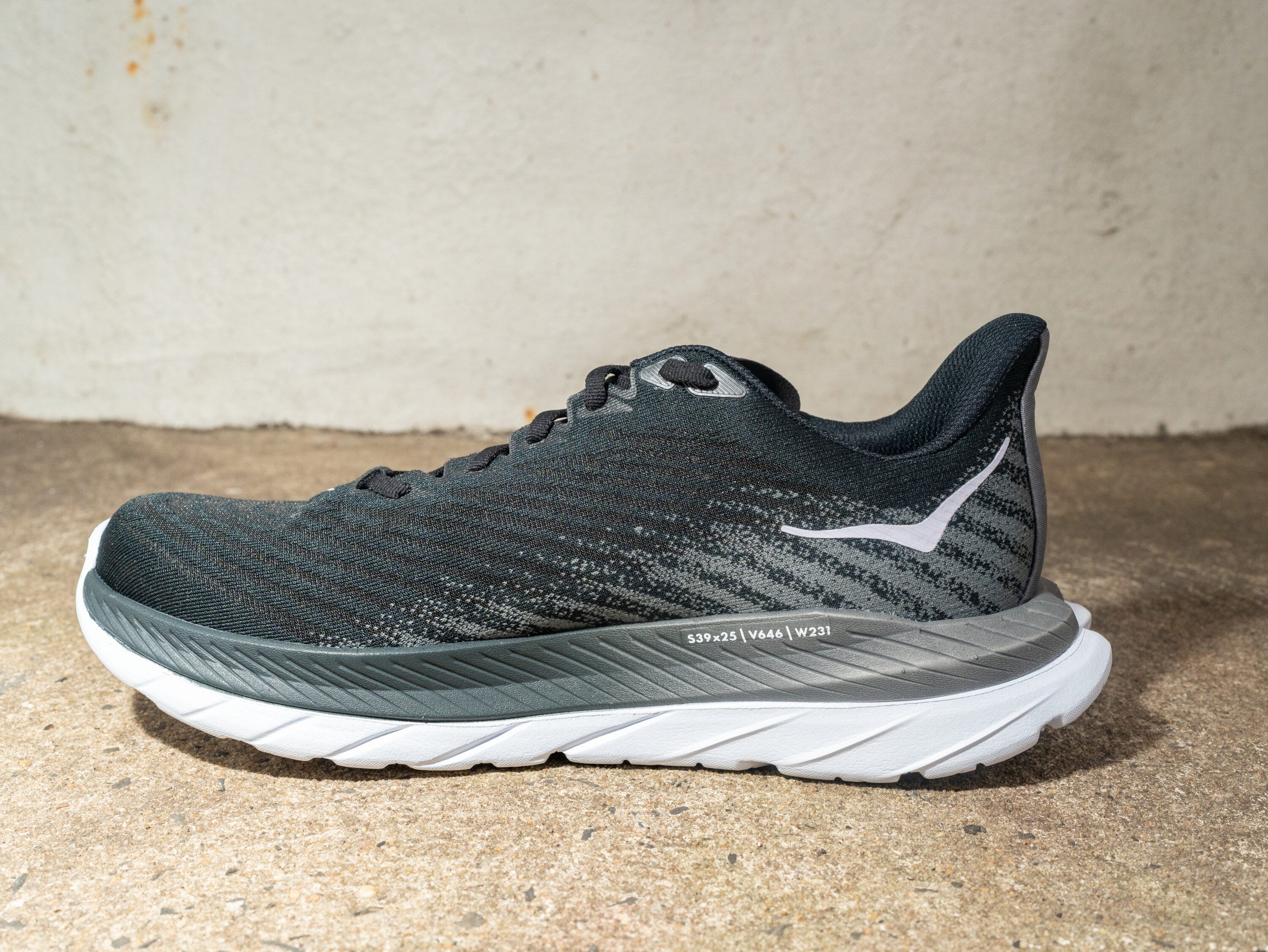 hoka mach 5