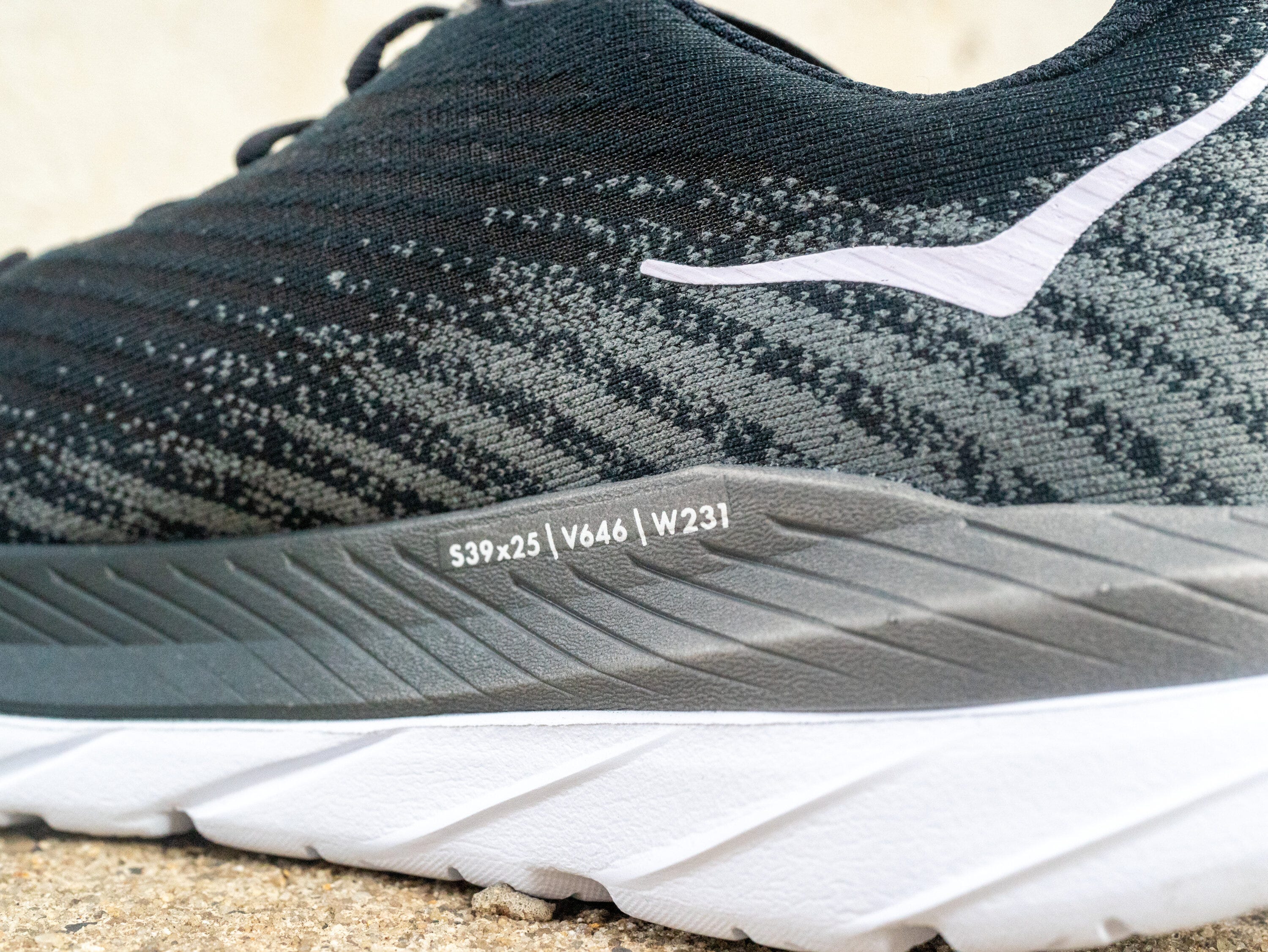 hoka mach 5