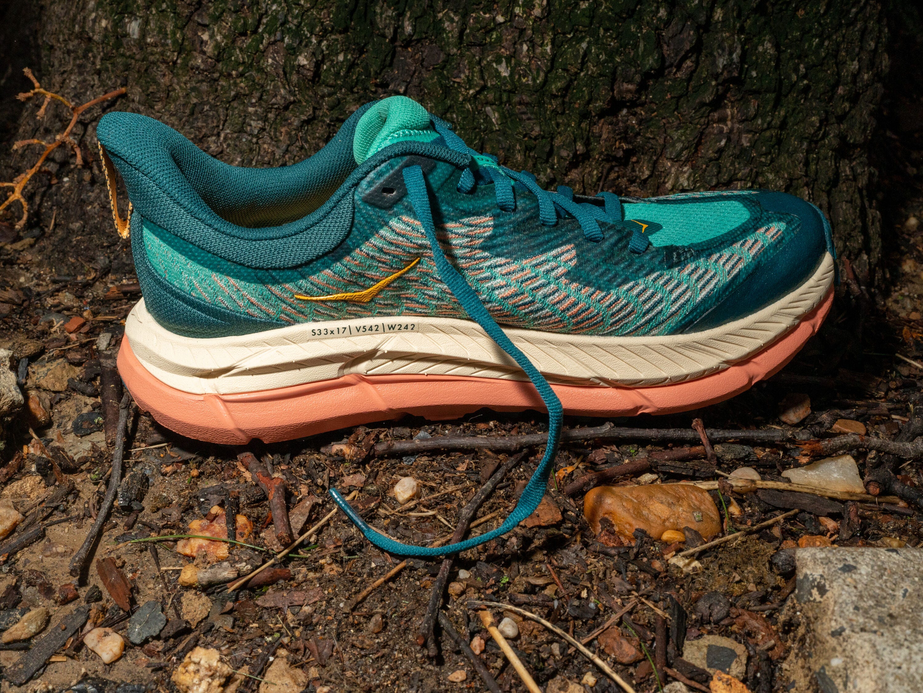 hoka mafate 4