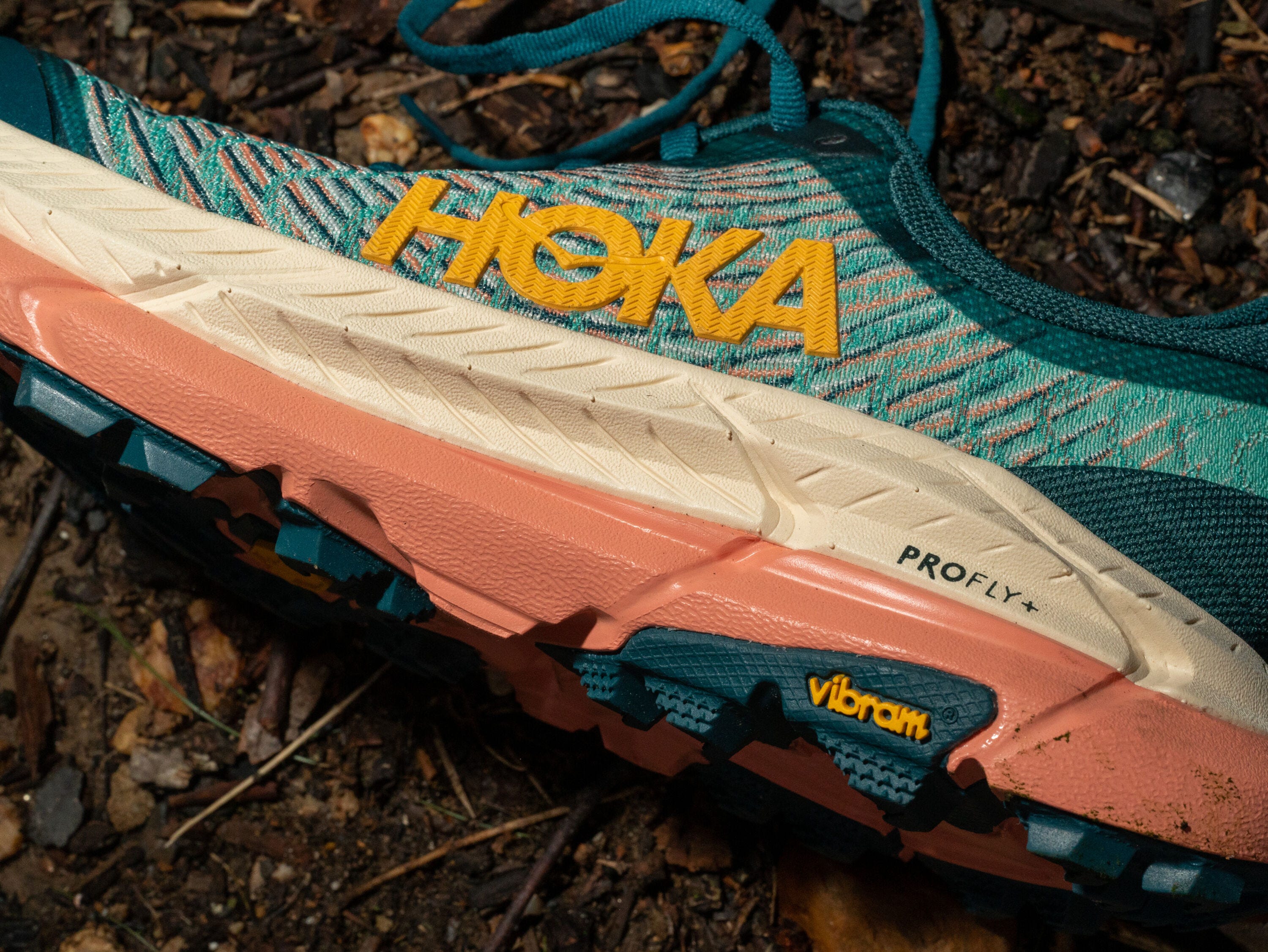 hoka mafate 4