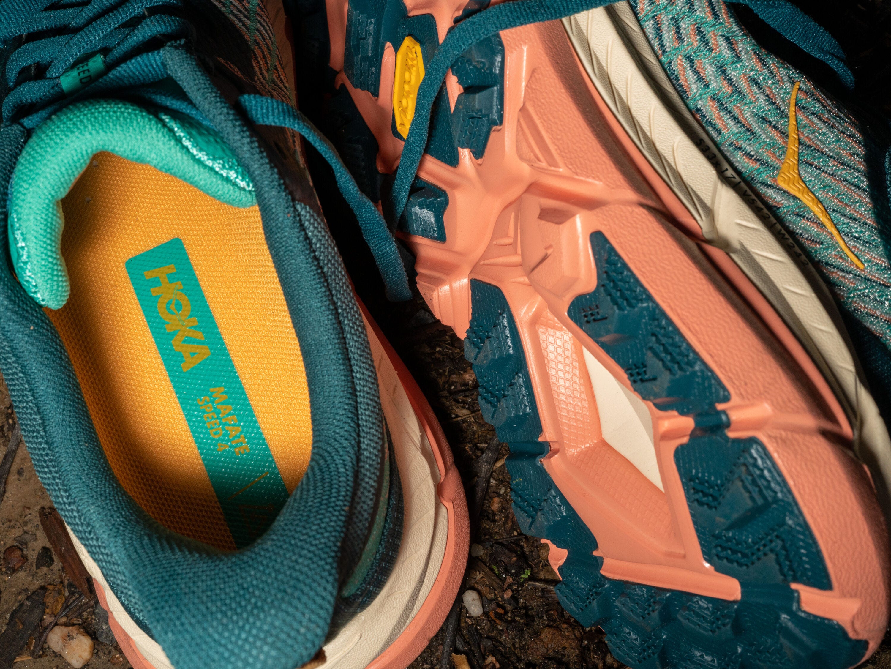 hoka mafate 4