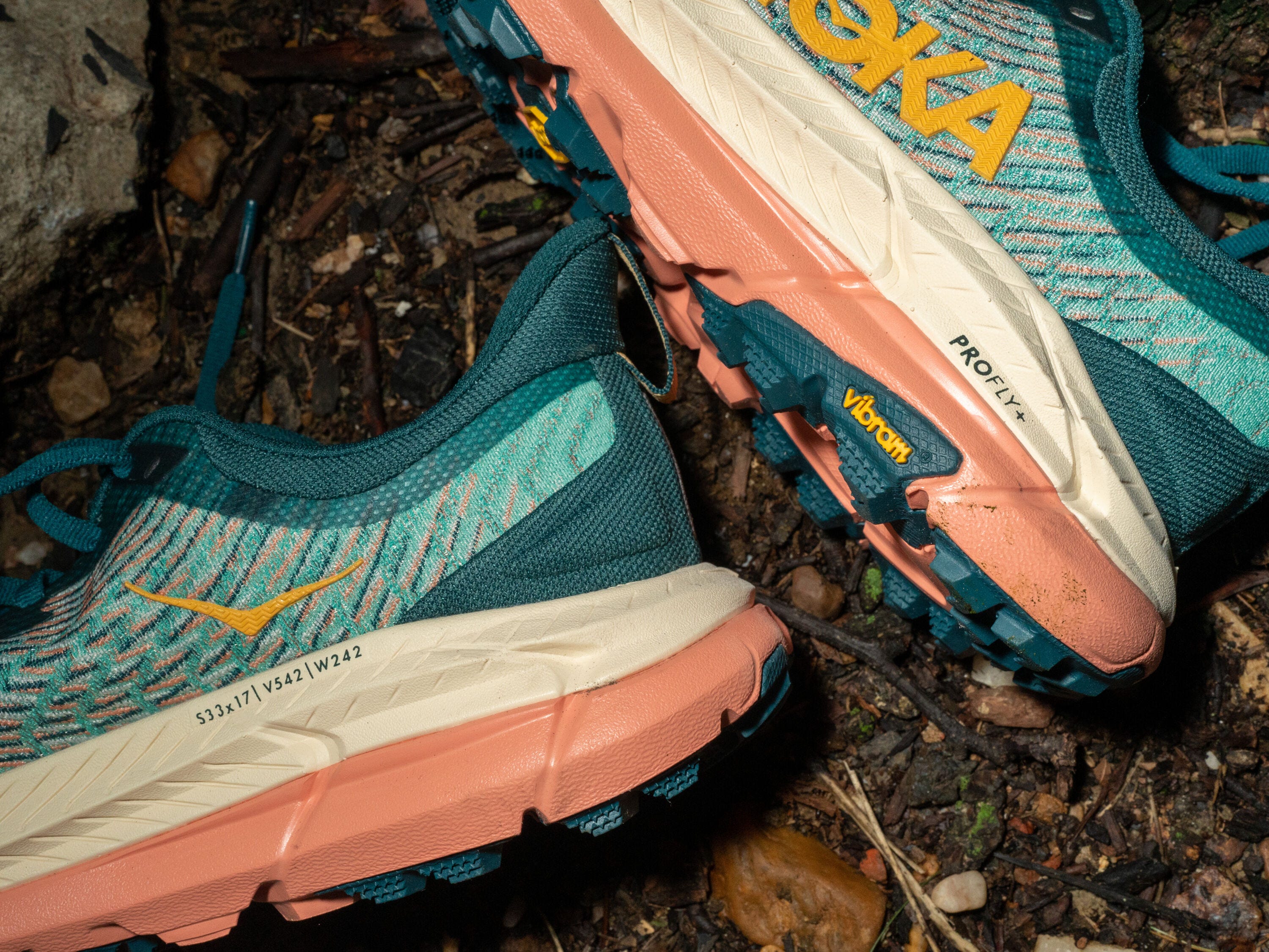 hoka mafate 4