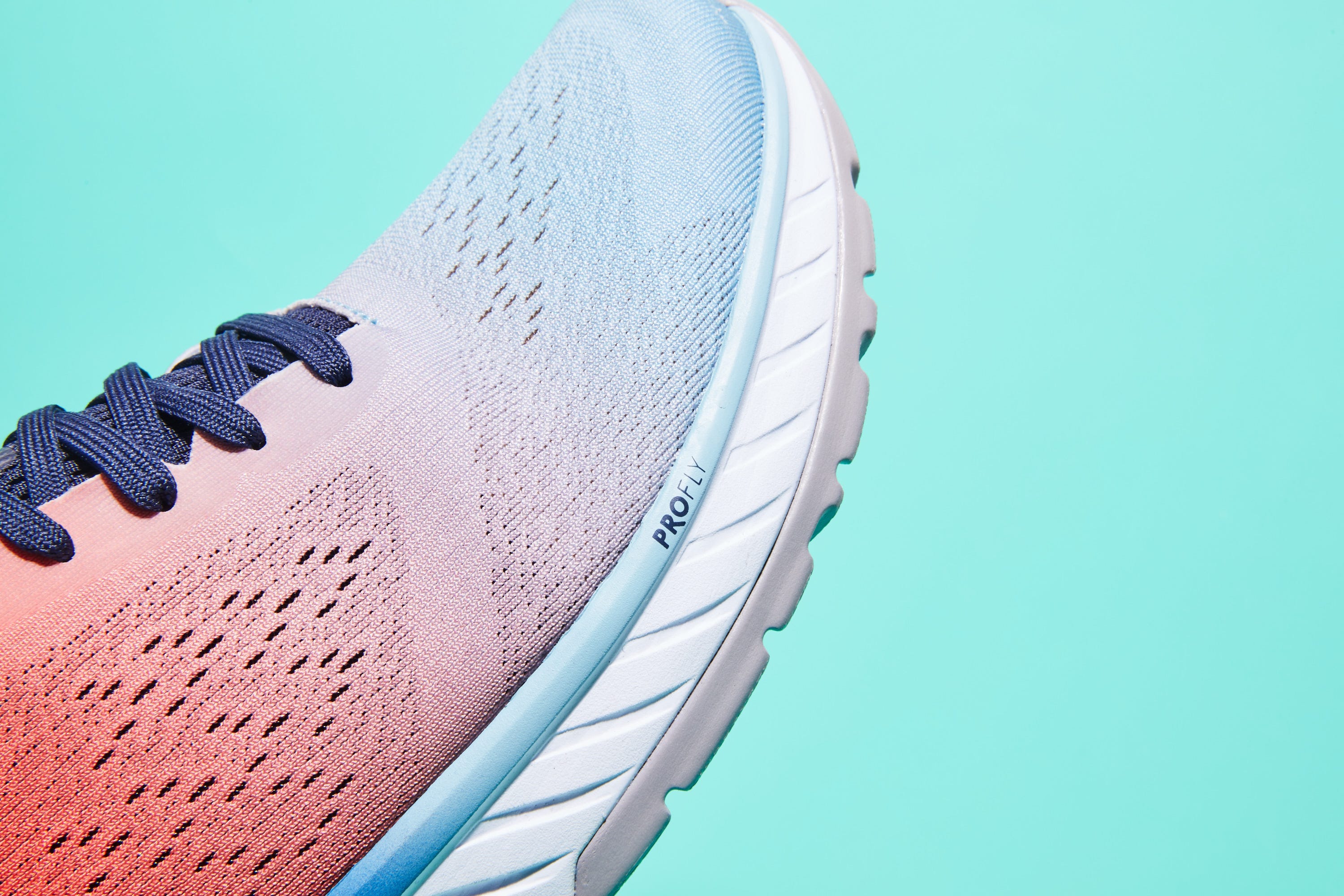 Hoka One One Cavu 2