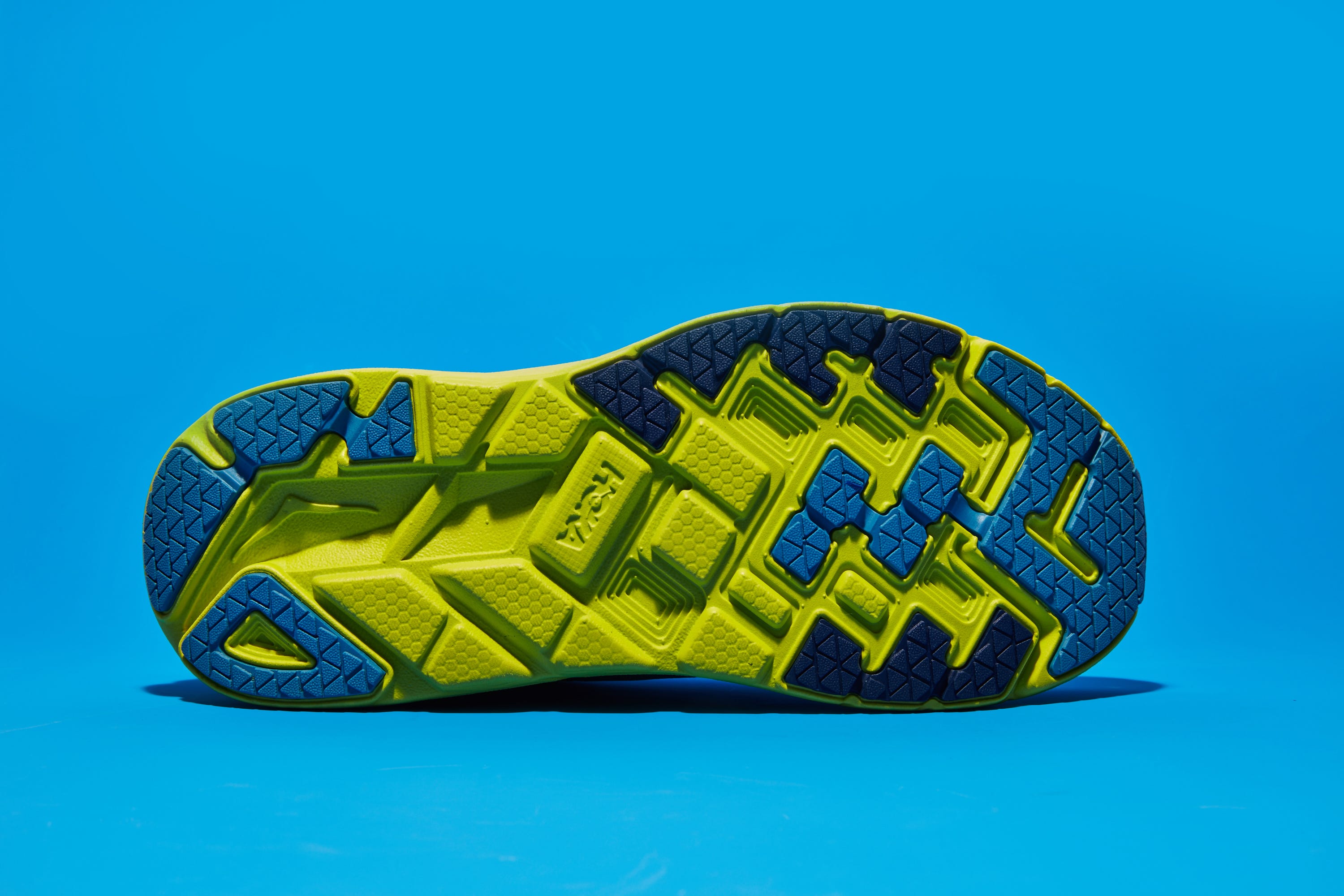 Hoka One One Clifton 5