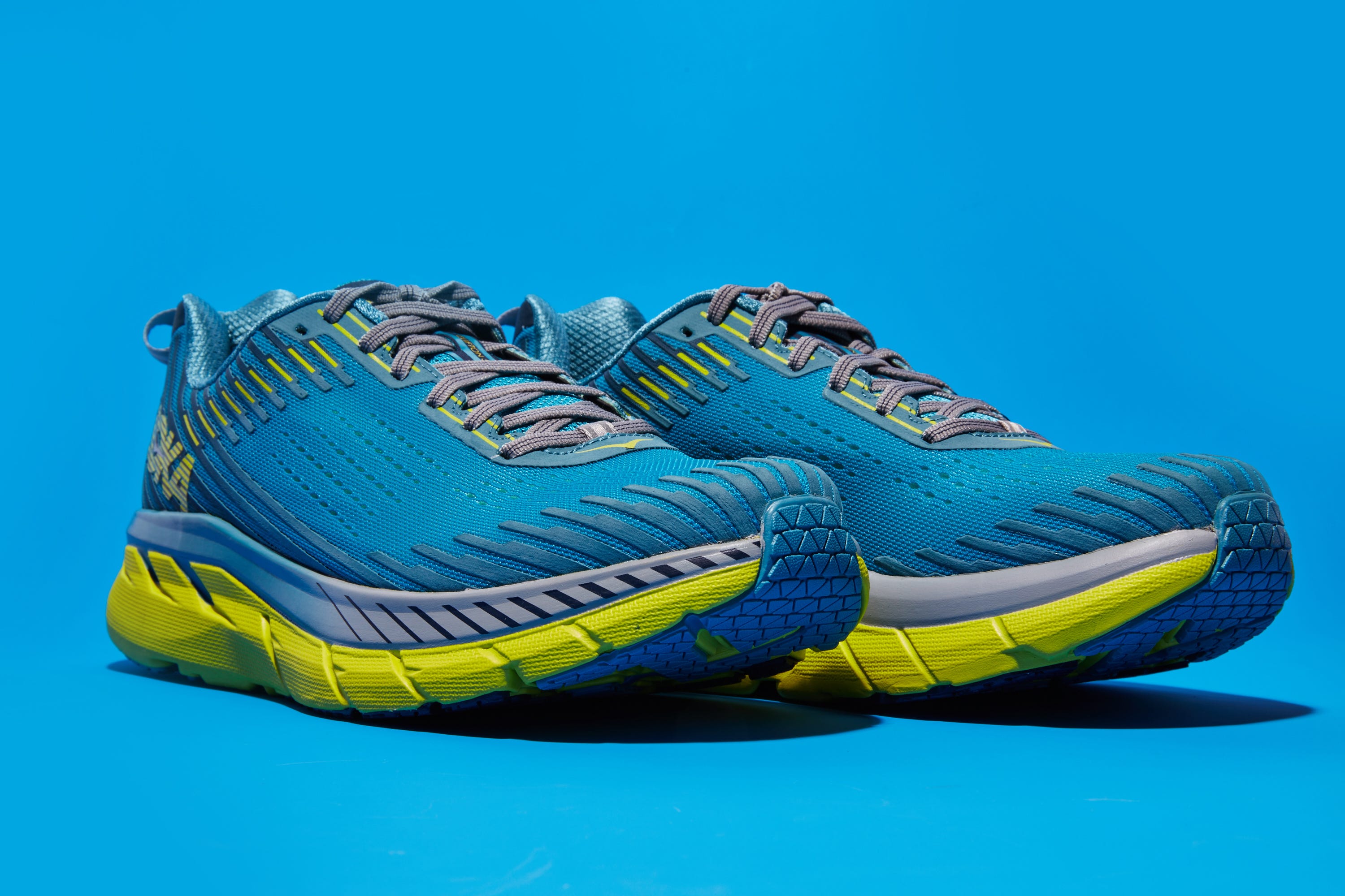 Hoka One One Clifton 5