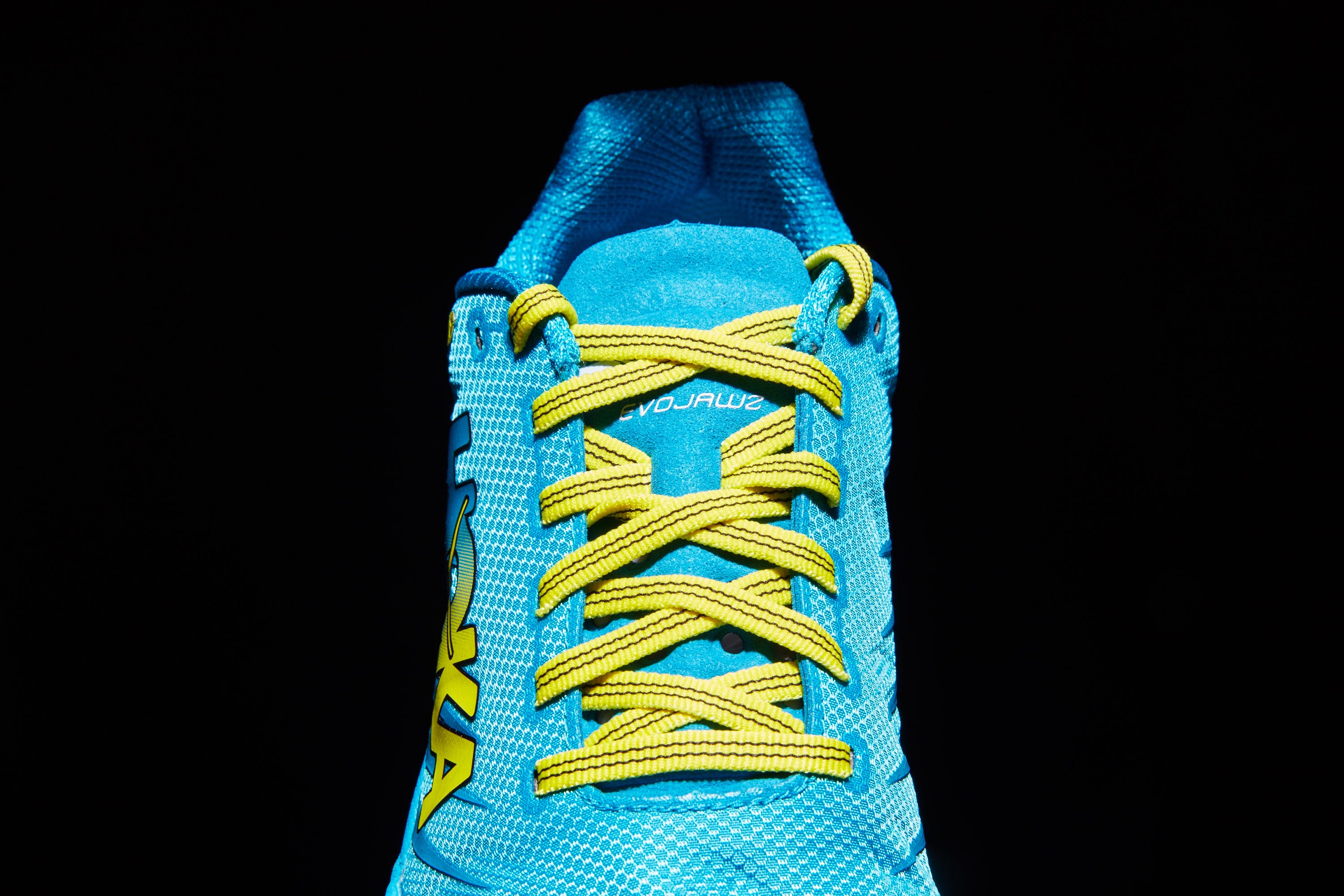 Hoka One One EVO Jawz