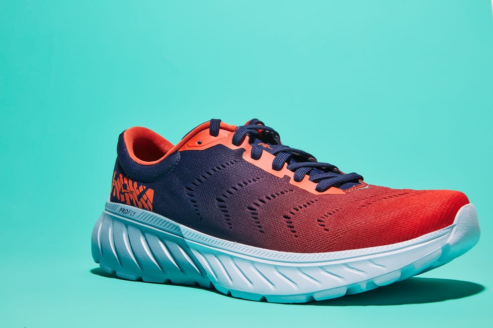 Hoka One One Mach 2