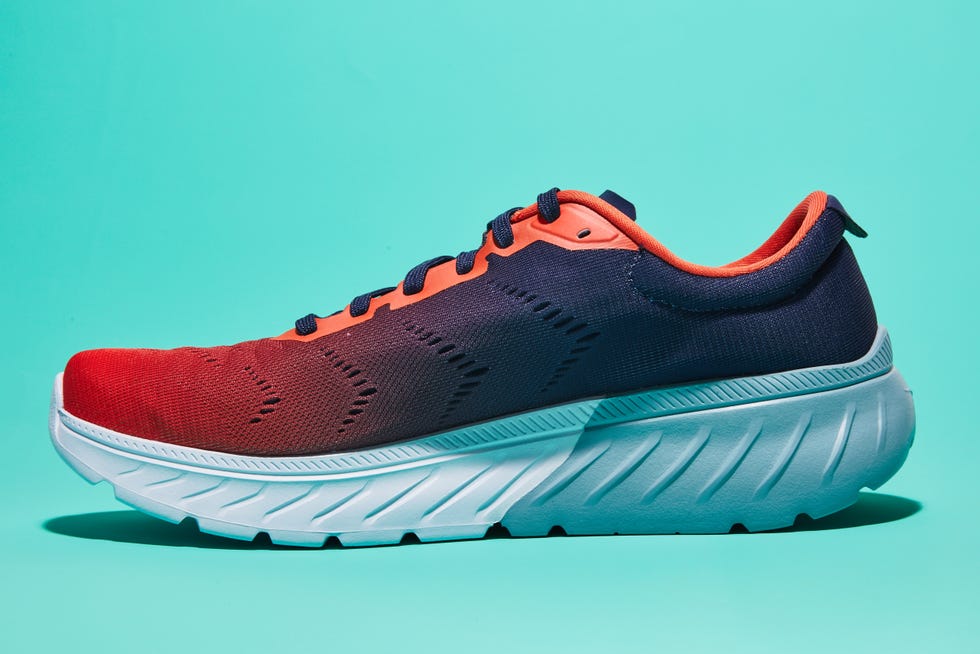 Hoka One One Mach 2