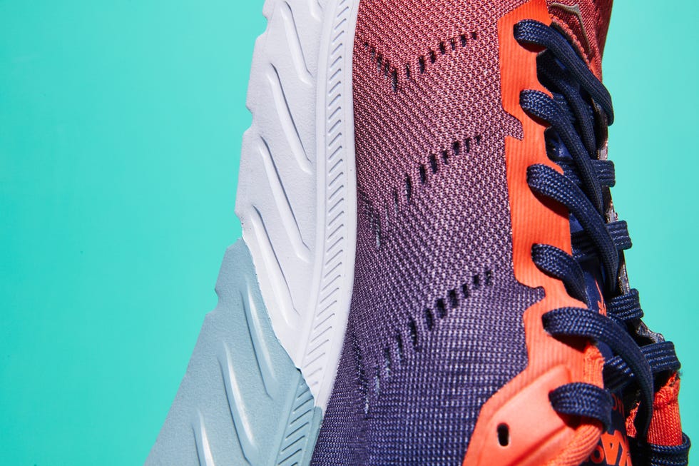 Hoka One One Mach 2