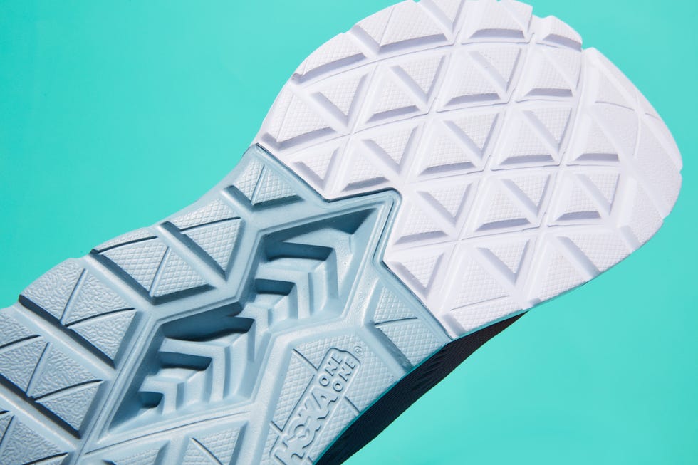 Hoka One One Mach 2