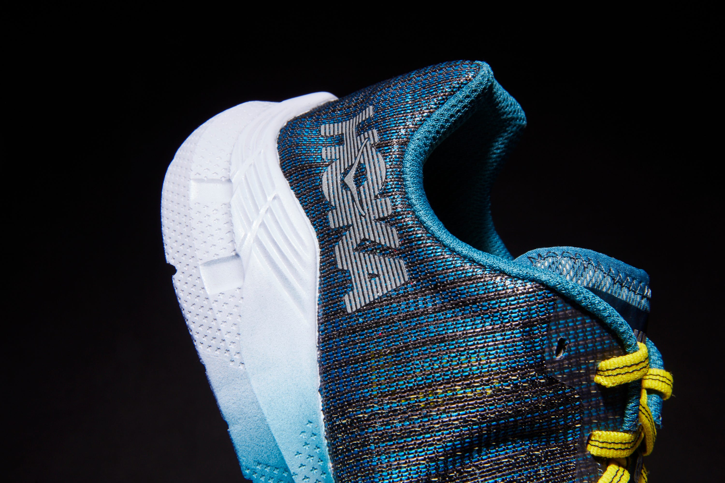 Hoka One One Rehi