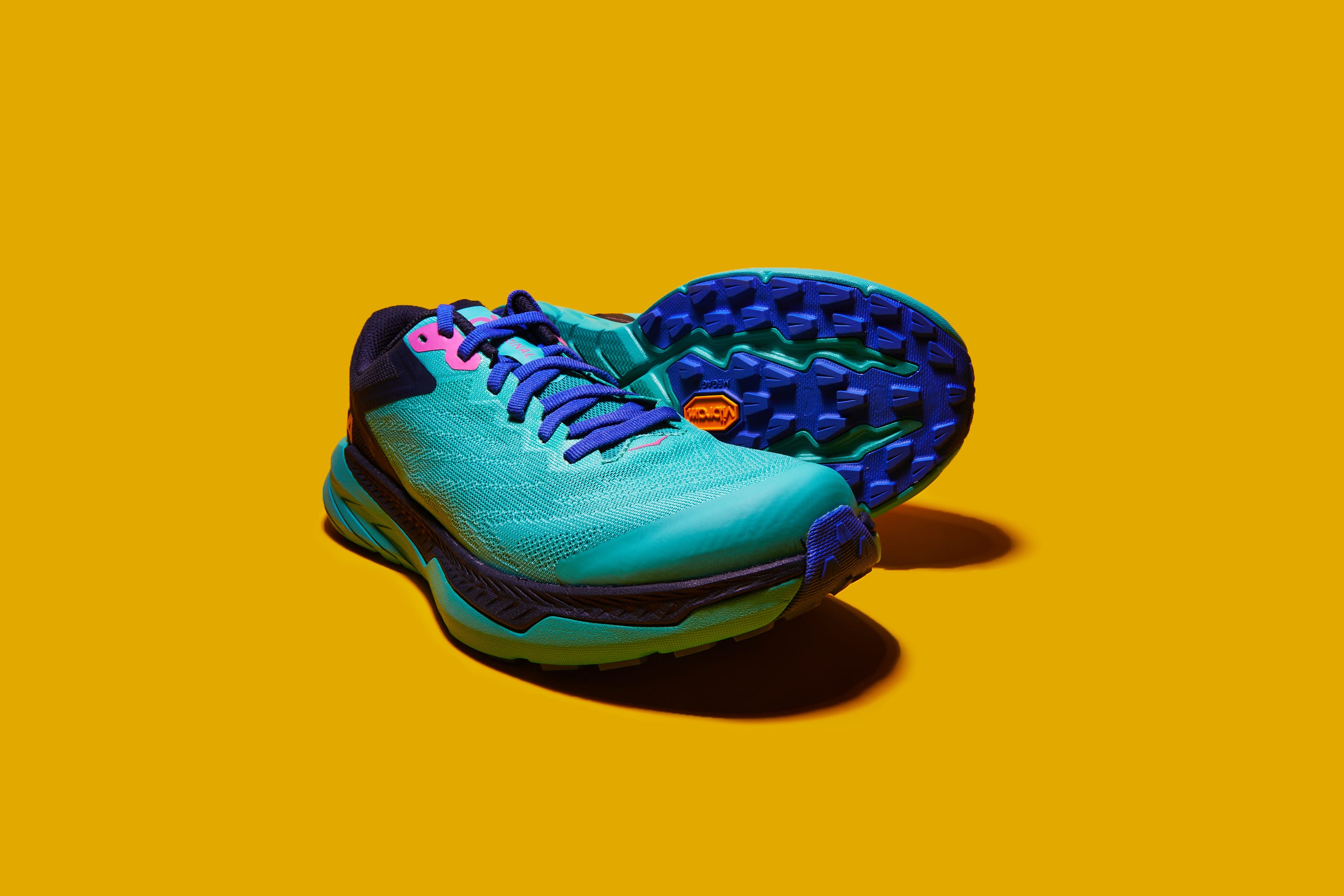 hoka one one zinal