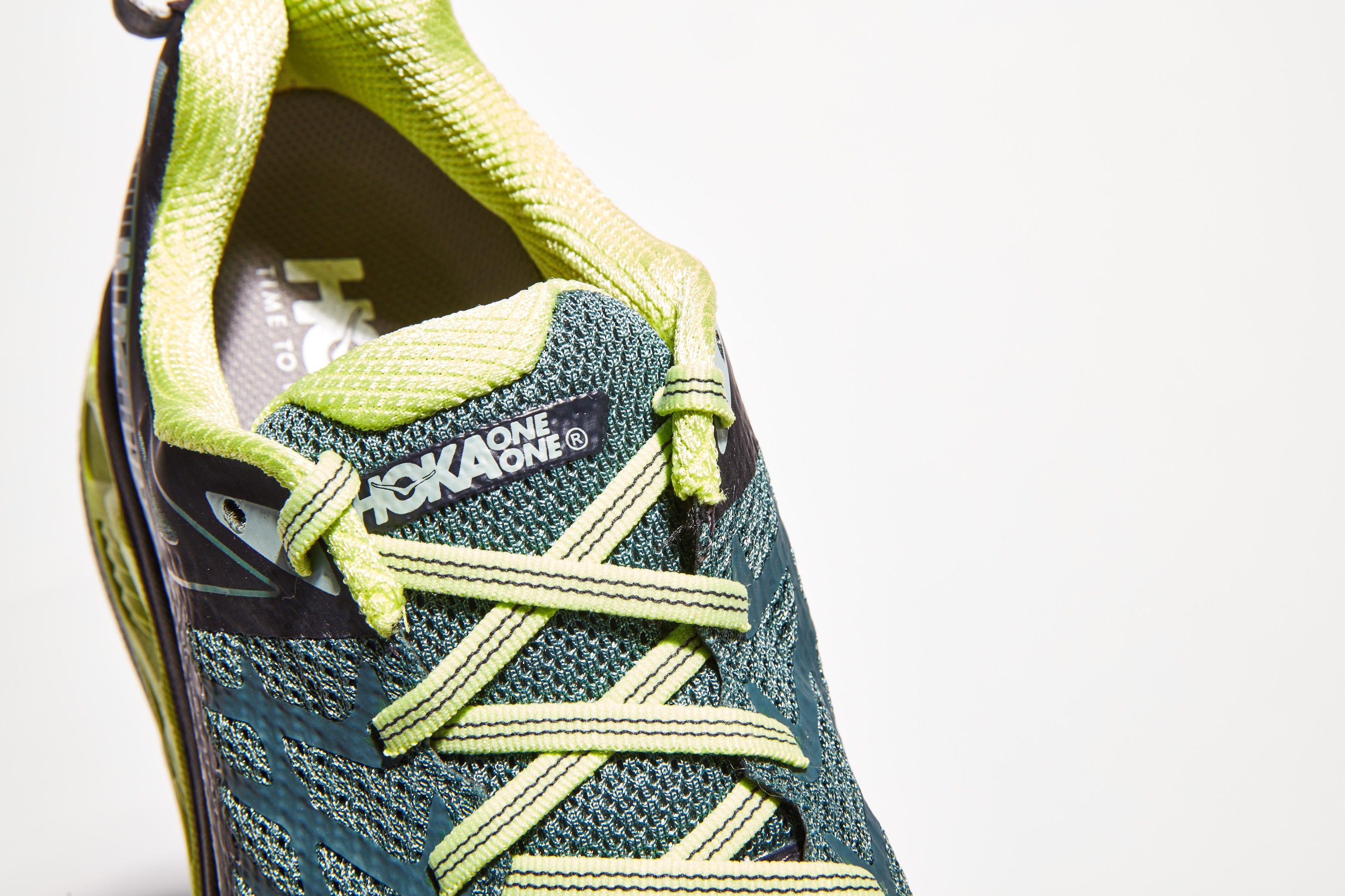 Hoka One One Stinson 4
