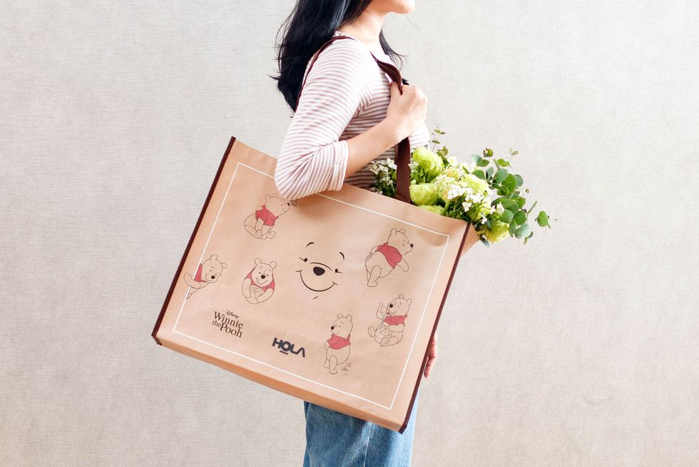 Shoulder, Bag, Pink, Handbag, Joint, Tote bag, Fashion accessory, Plant, Flower, Luggage and bags, 